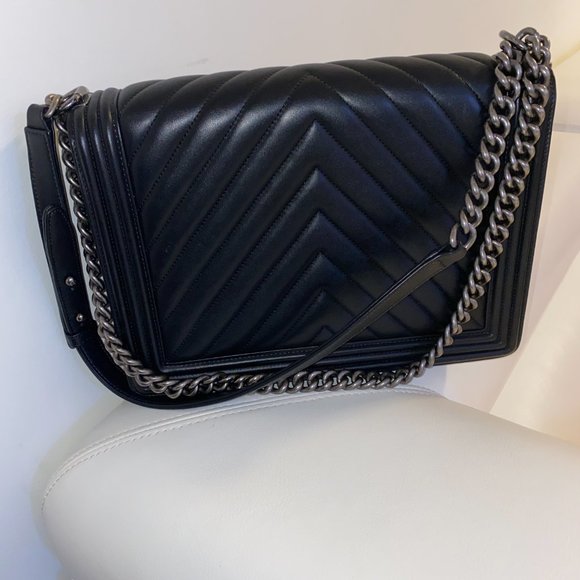 Chanel Chevron Boy Bag Jumbo 100% authentic - Picture 2 of 5